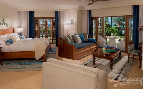 Tropical Beachfront Walkout Concierge Two Bedroom Junior Suite - WBSC  (2)